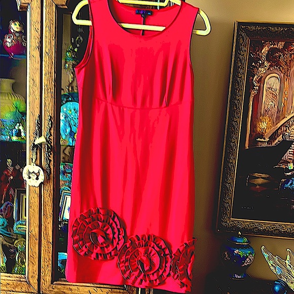 🔴🔥LaEl CoutureSexy &EdgyRed DressHandswonFlowersStretchy FormFitting S:L/M - Picture 4 of 11